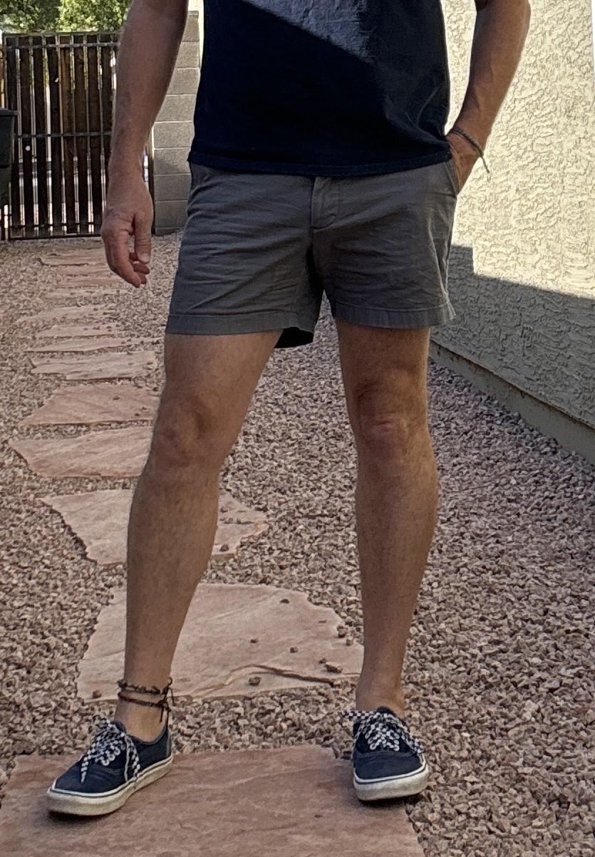 5" flex chino short