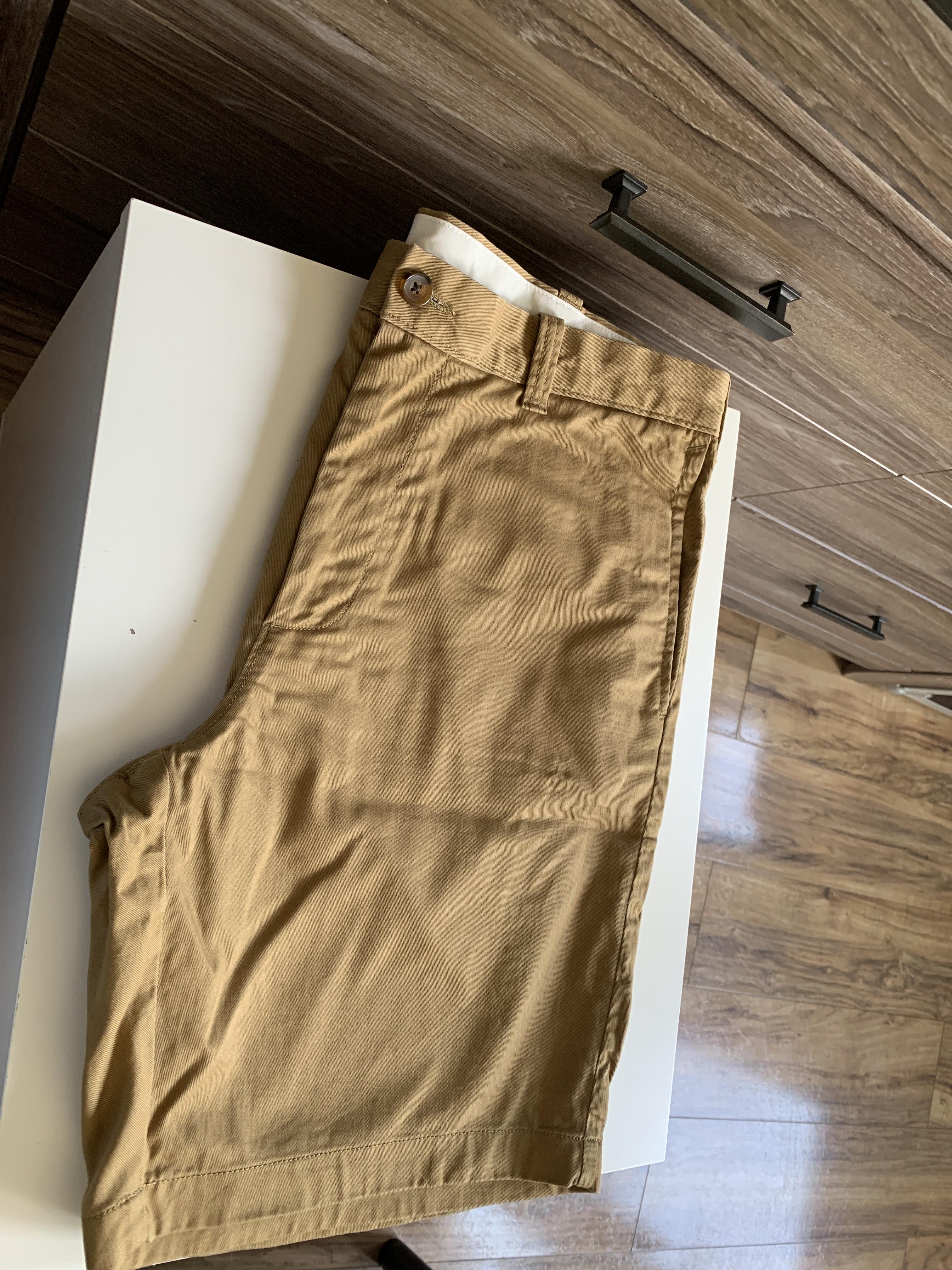 7" flex chino short