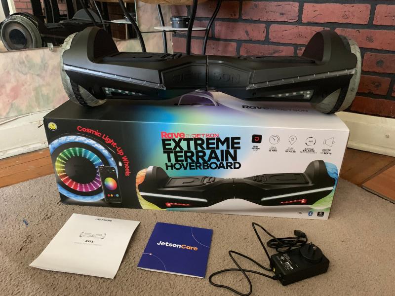 Jetson rave extreme online hoverboard