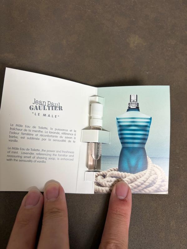 Customer carousel item 8.