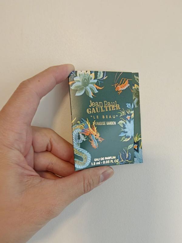 Customer photo for "Great cologne for casual use"
