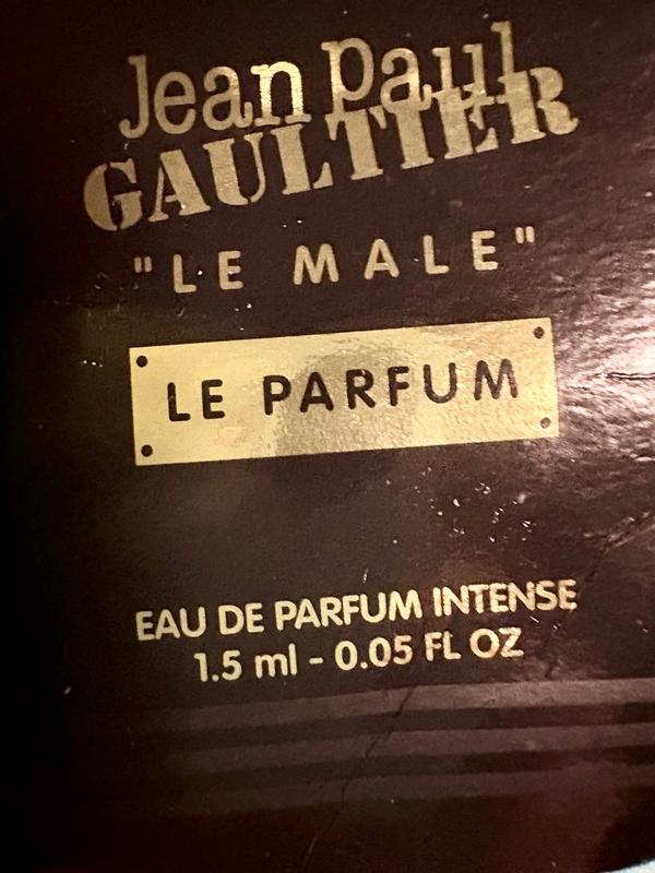 Customer carousel item 3.