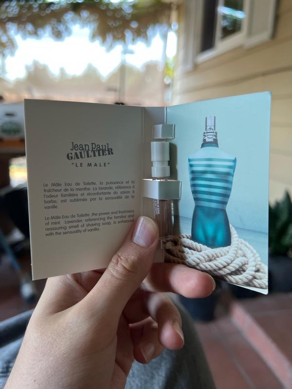 Customer photo for "Classic men’s fragrance"