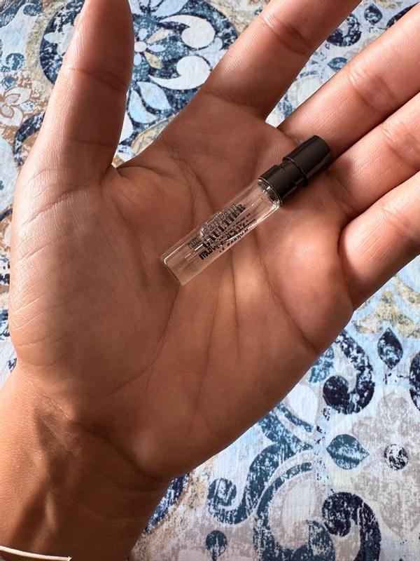 Customer photo for "My #1 cologne for date night"