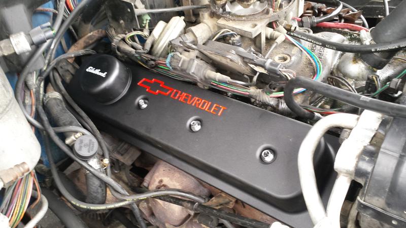 Proform 141-131 Chevy GM Performance Black Valve Covers Sbc 305 350 Center bolt