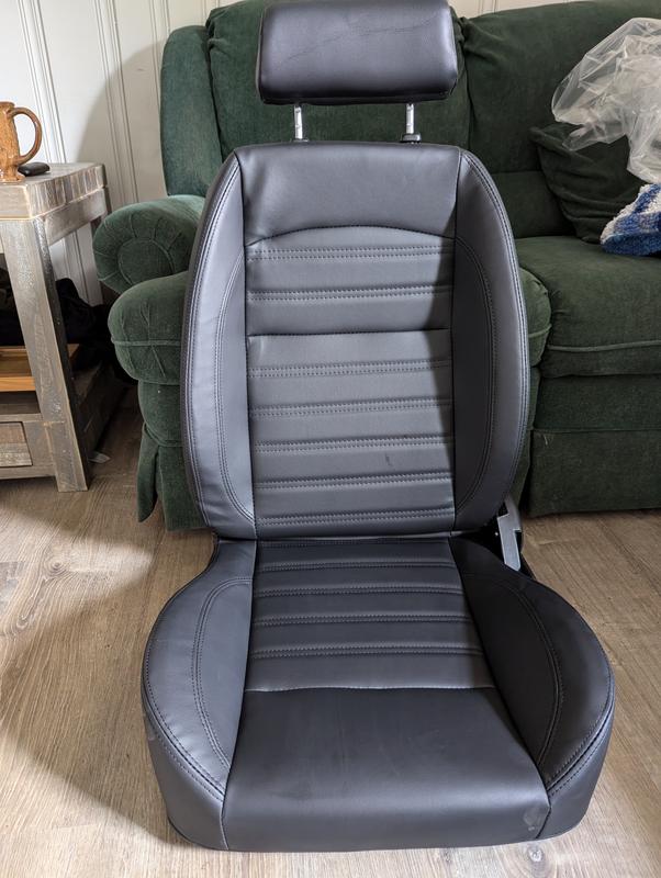 JEGS 555-70299-R: Retro Low Back Reclining Bucket Seat with