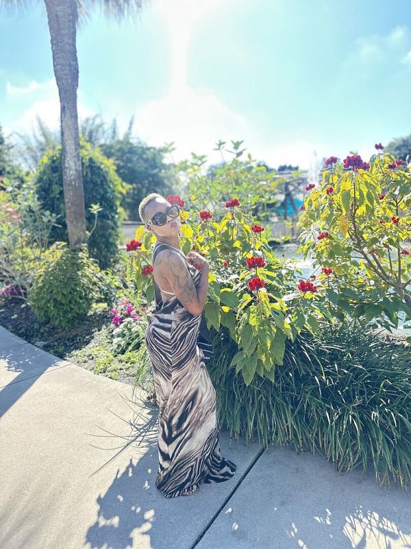 Review Thumbnail Image 0 248816687