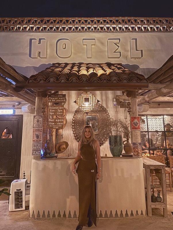 Review Thumbnail Image 0 248819236