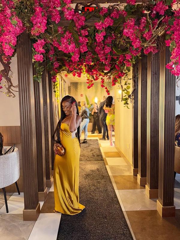 Review Thumbnail Image 1 249460130