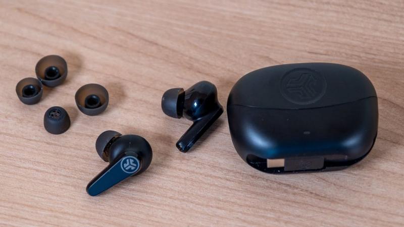 Customer carousel item 1.