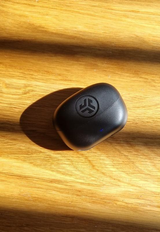 Customer carousel item 7.