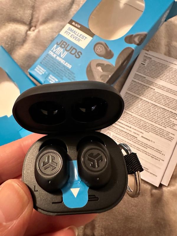 Customer carousel item 5.