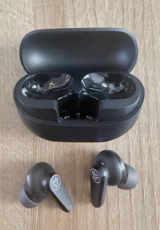 Customer carousel item 3.