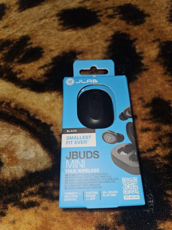 Customer carousel item 9.