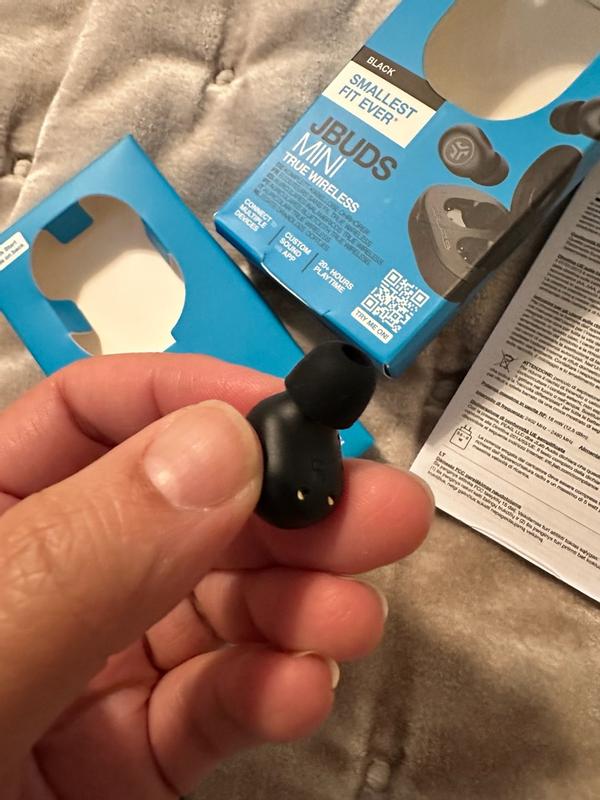 Customer carousel item 3.