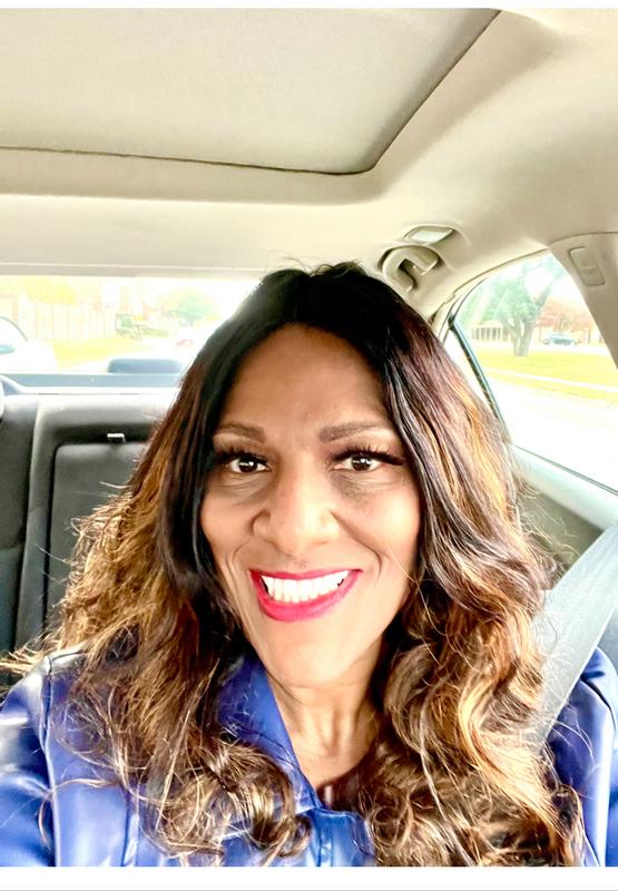 People don’t believe I’m 60 years old! JLo’s products really make me feel beautiful & youthful! I wish all women felt this beautiful and feminine‼️