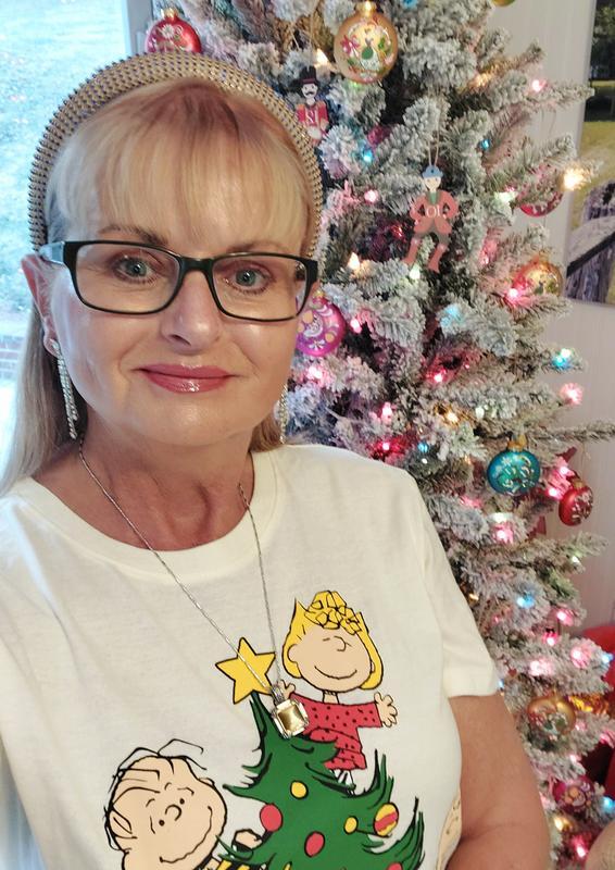 I'm loving that JLo Glow experience!