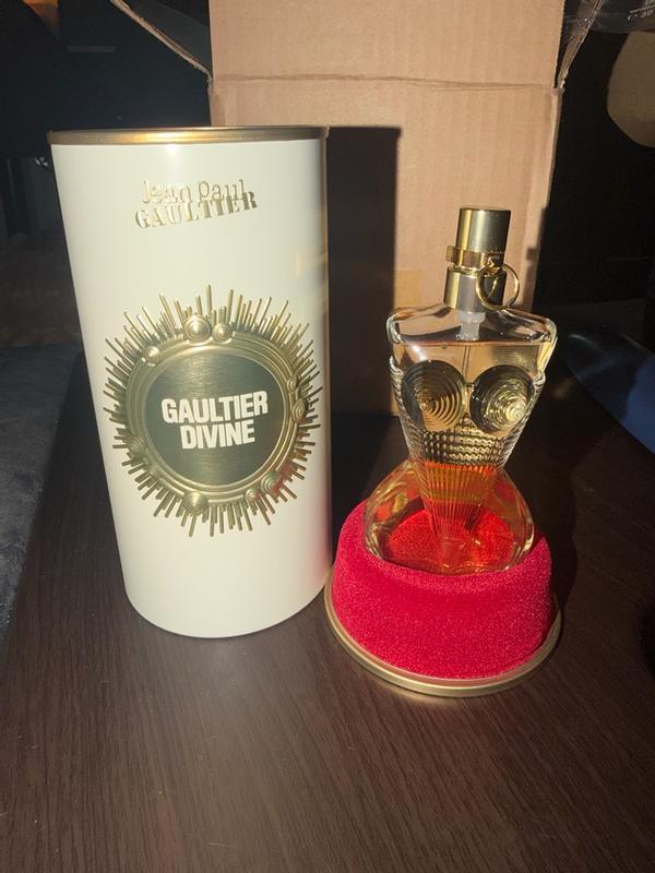 Customer photo for "My new favourite scent. 10/10"