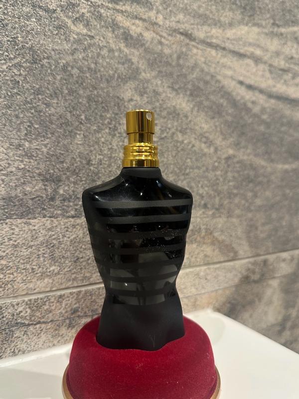 Customer photo for "I absolutely love this fragrance !"