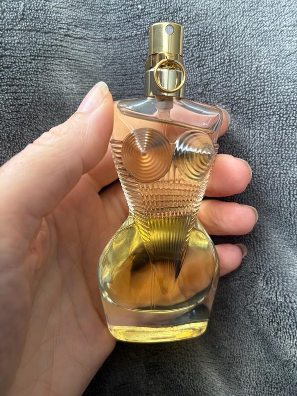 Customer photo for "Long lasting smell"