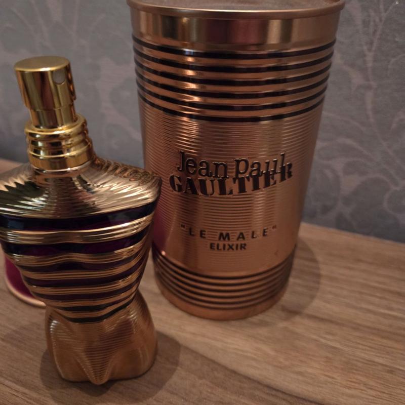 Customer photo for "Amazing Fragrance"