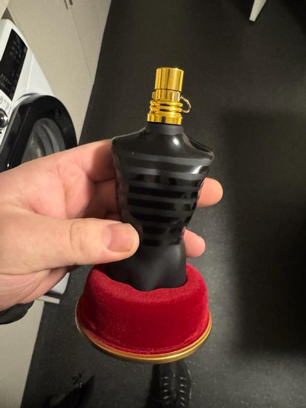 Customer carousel item 8.