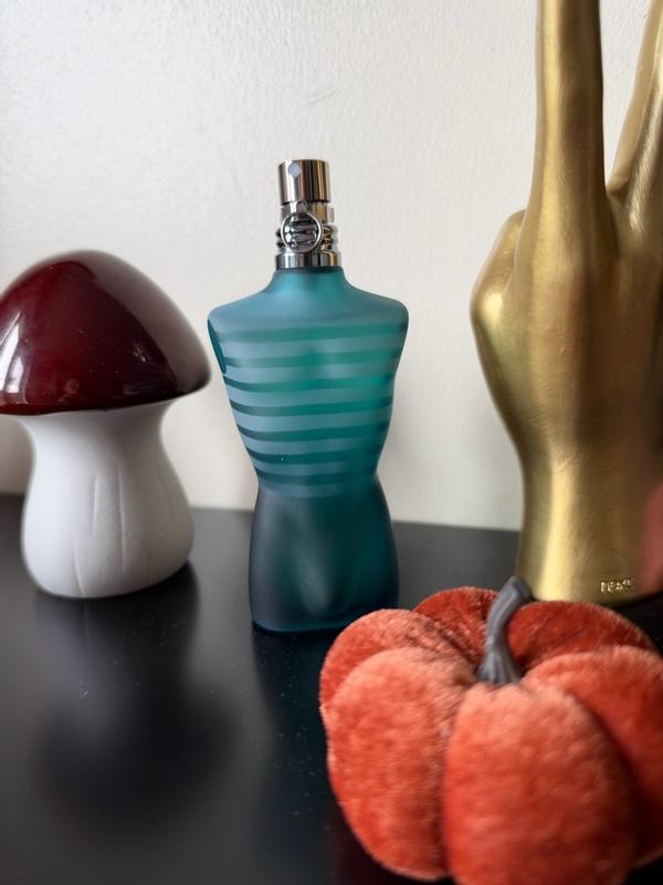 Customer photo for "Classic masculine scent"