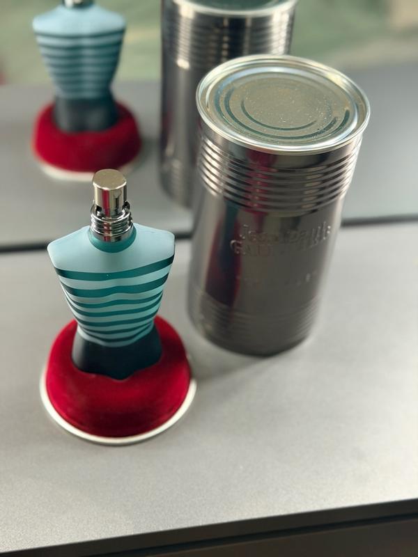 Customer photo for "Amazing fragrance"