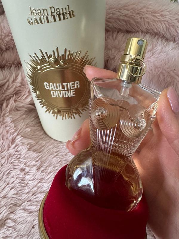 Customer carousel item 8.