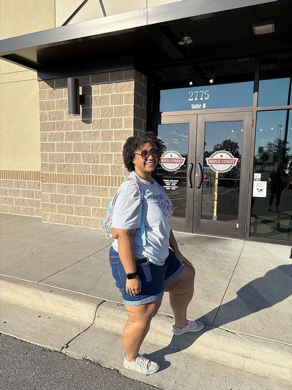 Review Thumbnail Image 1 356988717