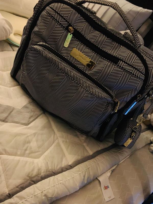 Customer photo for "Perfect Mommy Bag!!"