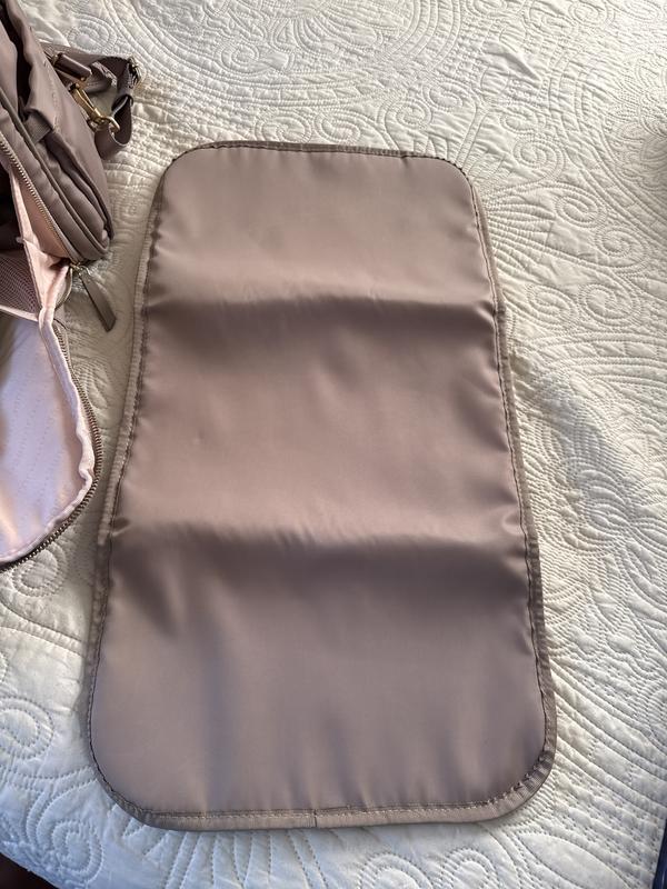 Customer carousel item 3.