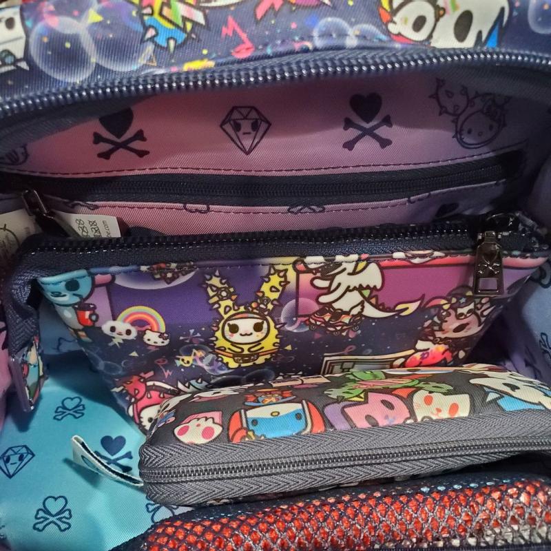 Customer photo for "Love this bag!"