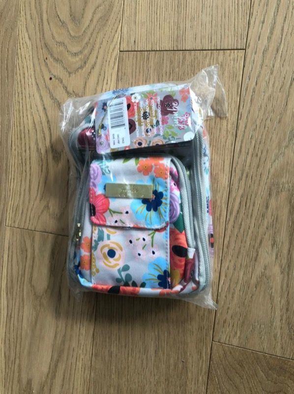 Customer carousel item 2.