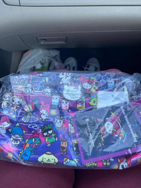 Customer photo for "Perfect multipurpose bag!"