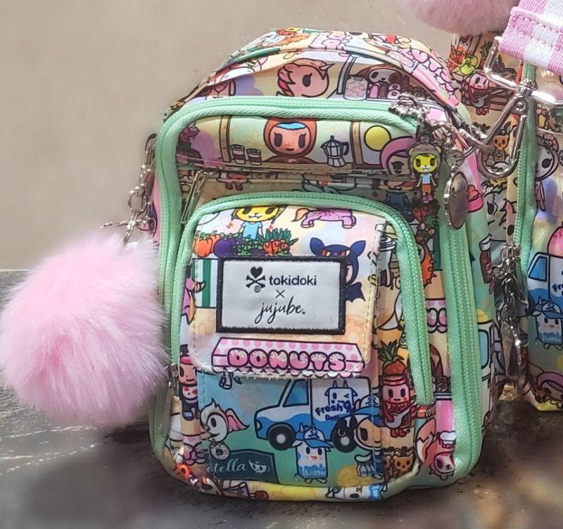 Customer carousel item 11.