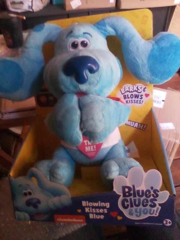 Adorable Blues Clues Throwing Kisses Great Gift