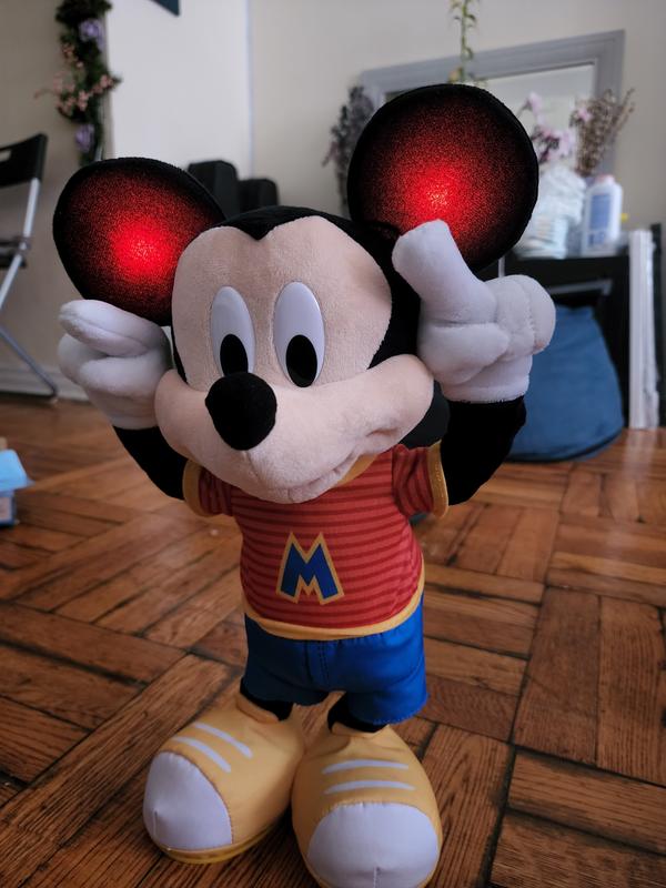 Disney Junior Mickey Mouse Hot Diggity Dance Mickey Feature Plush