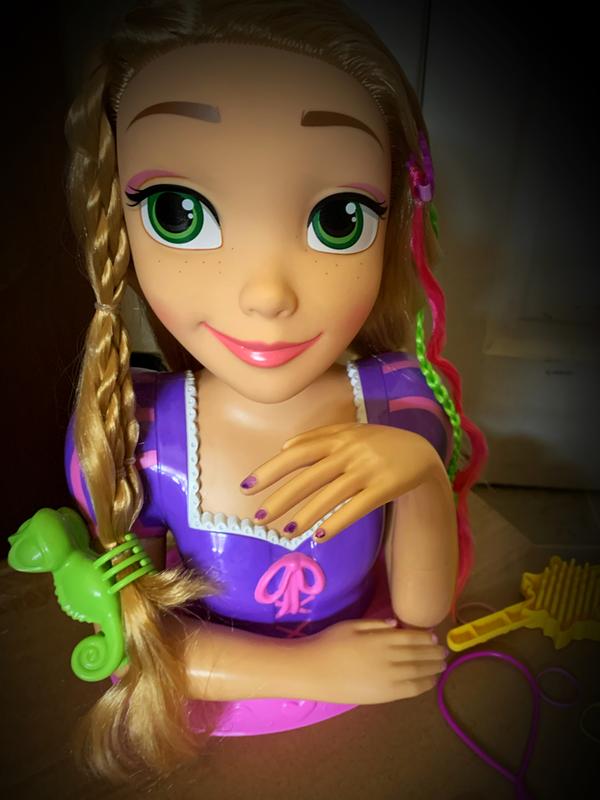 Rapunzel looking beautiful