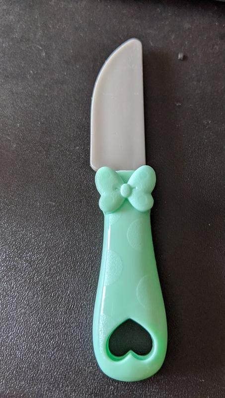 toy knife