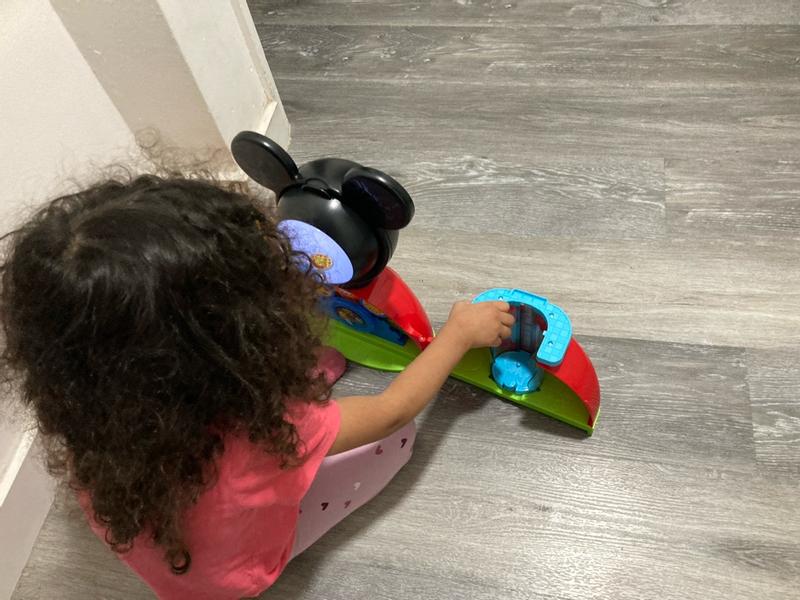 Customer carousel item 3.