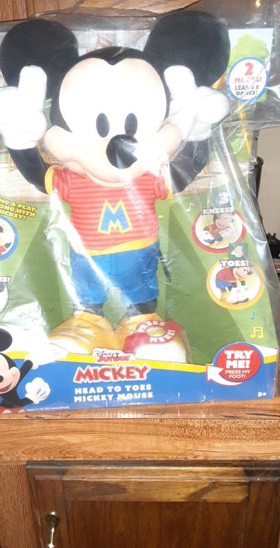 Disney Junior Mickey Mouse Hot Diggity Dance Mickey Feature Plush