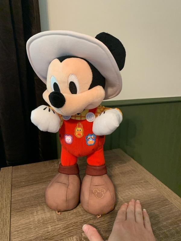 Customer carousel item 9.