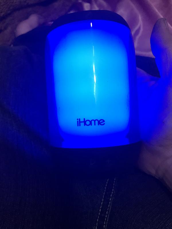 Ihome bluetooth hot sale speaker walgreens