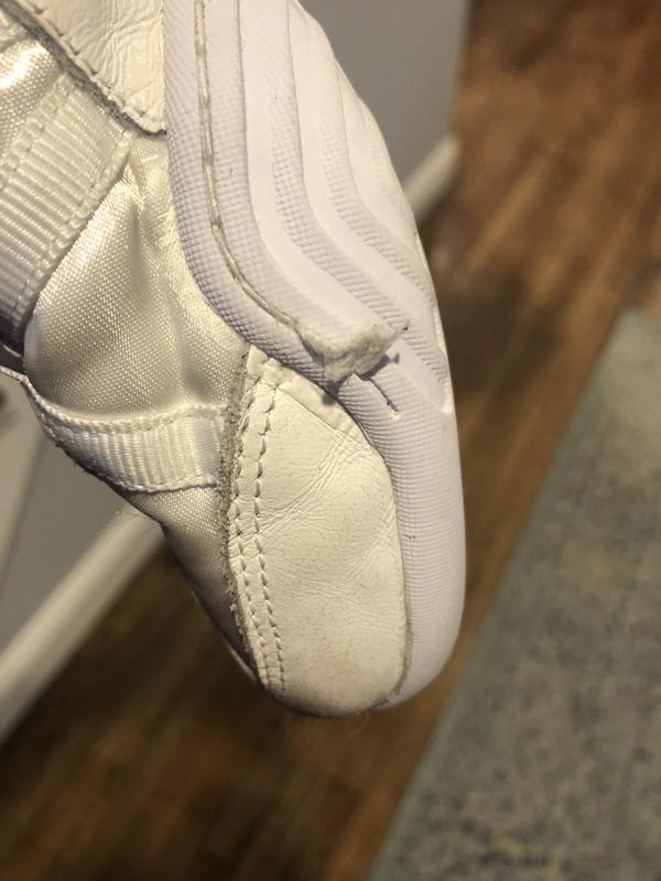 Nfinity evolution cheer on sale shoes