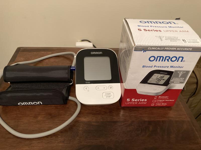 Omron 5 Series Wireless Upper Arm Blood Pressure Monitor with 9 in