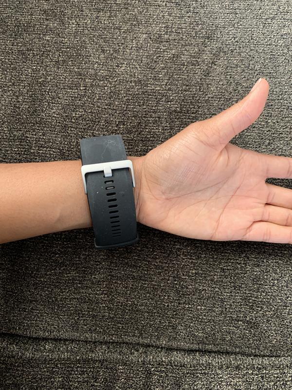 Probamos el Omron HeartGuide: el tensiómetro que quería ser Apple Watch