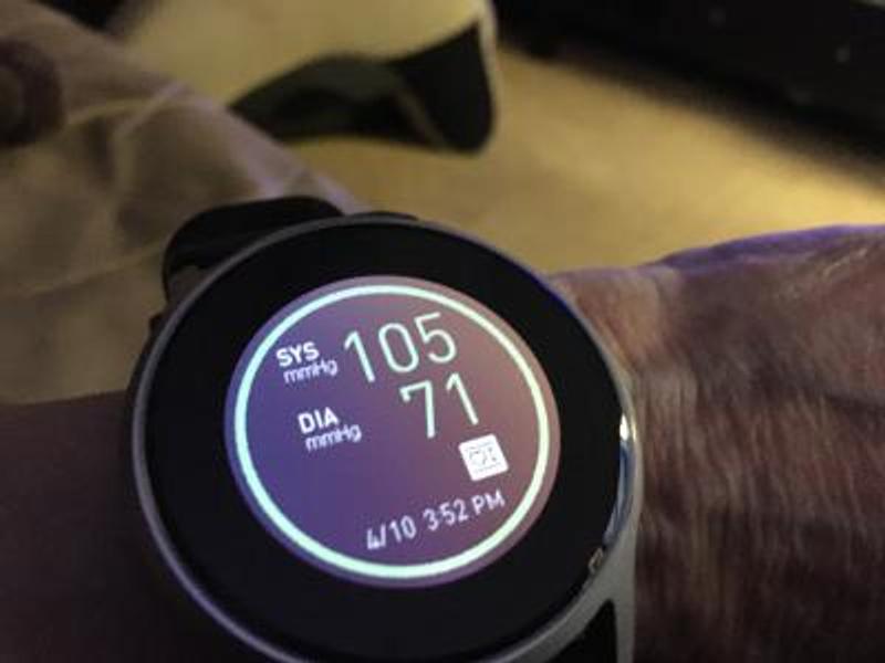 OMRON - HeartGuide Smart Watch Monitor de presión arterial con monitor de  sueño y actividad - Mediano