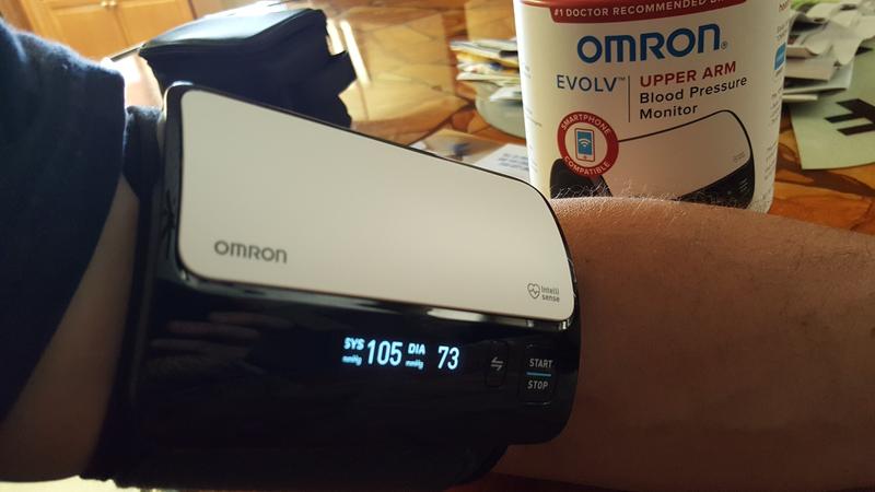 OMRON BP7000 Evolv Wireless Upper Arm Blood Pressure Monitor & BCM-500 Body  Composition Monitor and Scale with Bluetooth Connectivity 