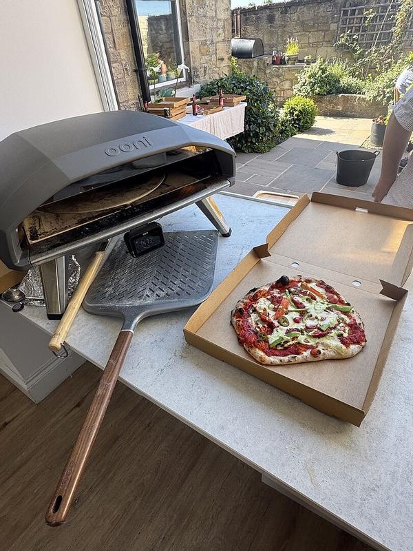 Veiled Dash ( P25 Omnidex Silver ) 2枚 Ooni Koda 2 Pro Gas Pizza Oven in Foundry Black | Abt